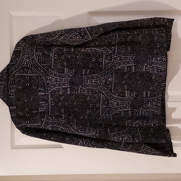 Women's Size 0 Chico's  Black/White  Denim Jacket NWOT - Picture 6 of 11